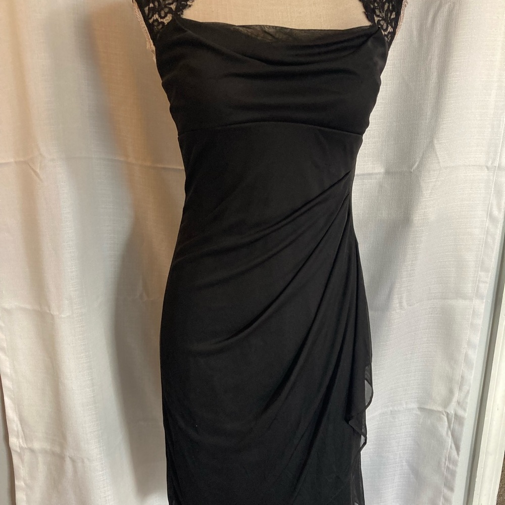 Xscape size 4 great condition